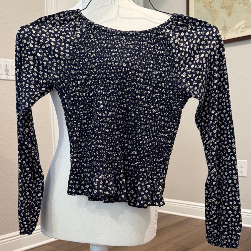 Old Navy Floral Smocked girls Blouse